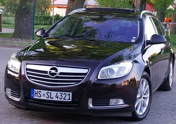 warmińsko-mazurskie Opel Insignia cena 24700 przebieg: 247215, rok produkcji 2012 z Orneta